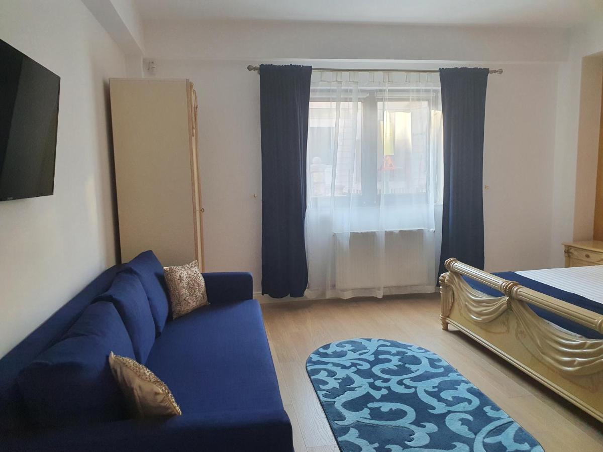 Hotel French Boutique à Braşov Extérieur photo