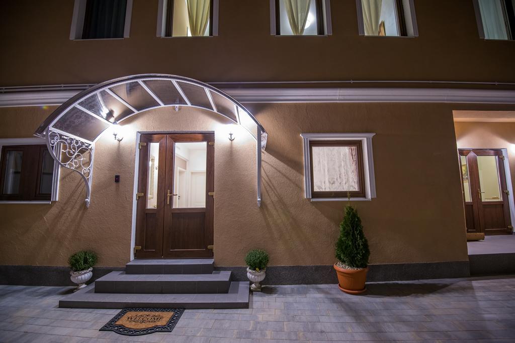 Hotel French Boutique à Braşov Extérieur photo